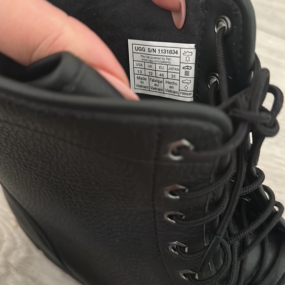 Ugg Skyview Service men boots NWOT discontinued waterproof leather boots size 13 - Picture 10 of 11